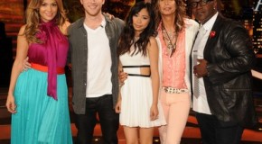Jessica Sanchez and Philip Philips on Final 2 American Idol