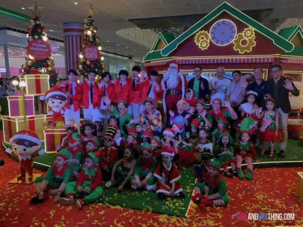 Experience Fun Yuletide Season At Santa's Christmas Toy Village In SM City San Mateo