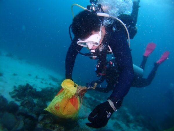 Century Tuna’s “Saving Our Seas” Strengthens Efforts in Reef and Coastal Clean-up